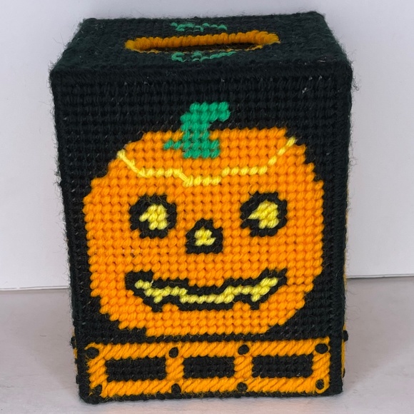 Pumpkin Jack O Lantern Halloween Plastic Canvas Tissue Box Holder - Picture 3 of 7